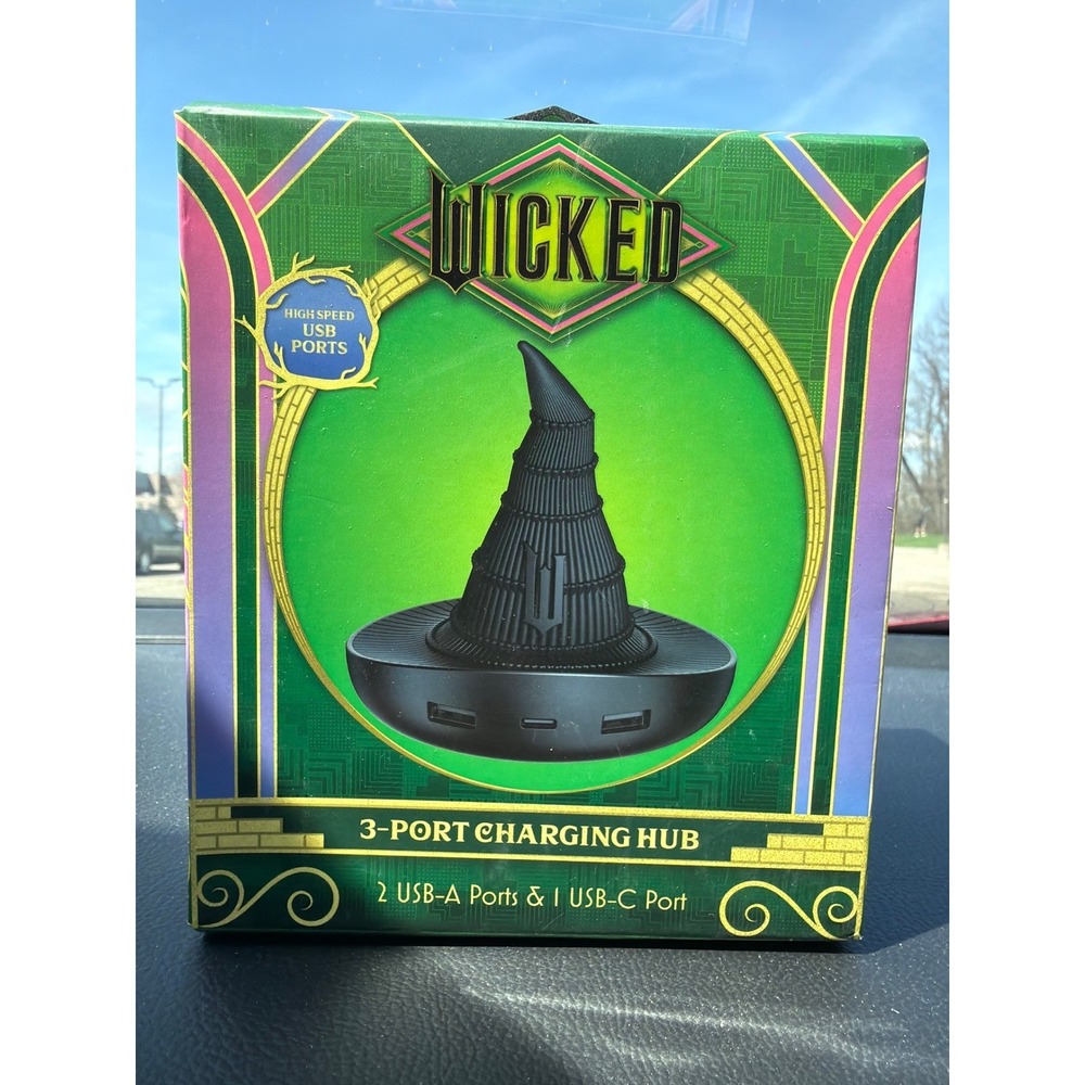 Wicked Movie Elphaba Witch‎ Hat 3-Port USB Charging Hub CultureFly New